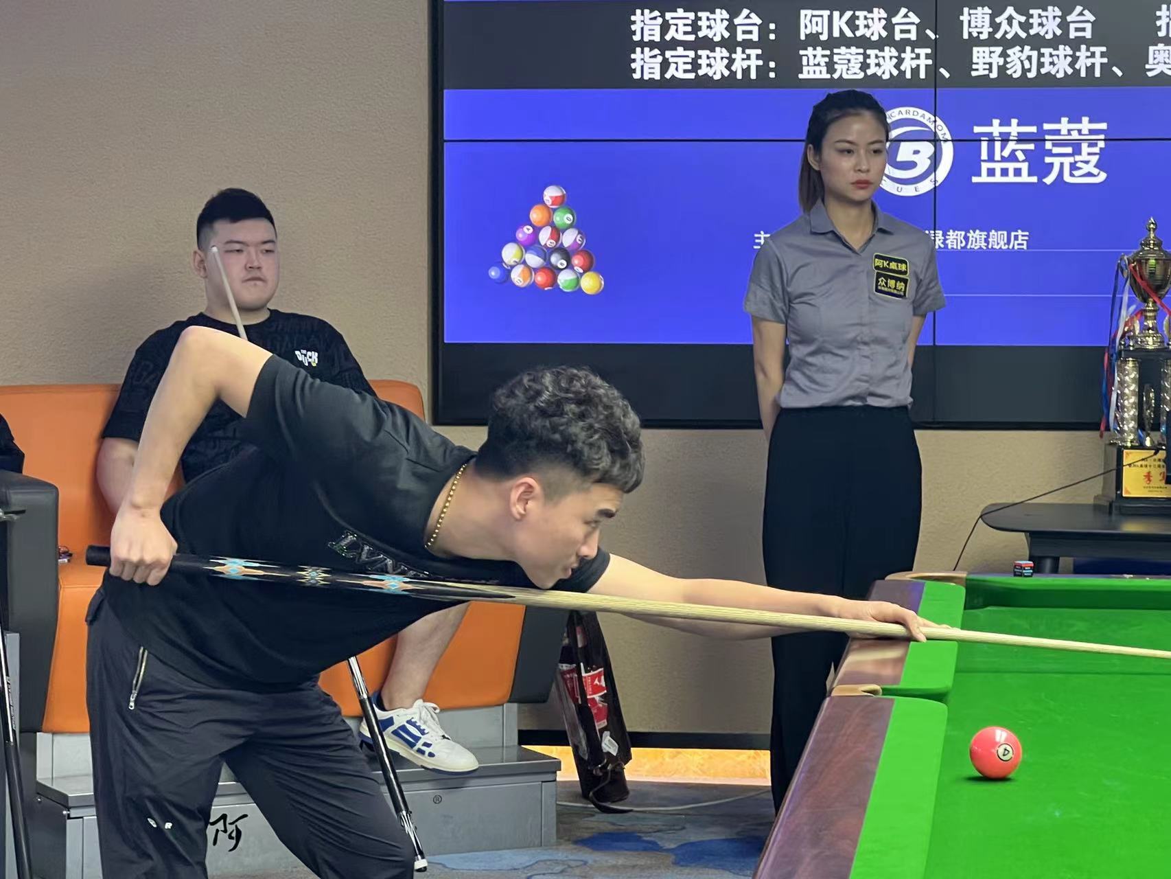 组合成不平 组合成不平