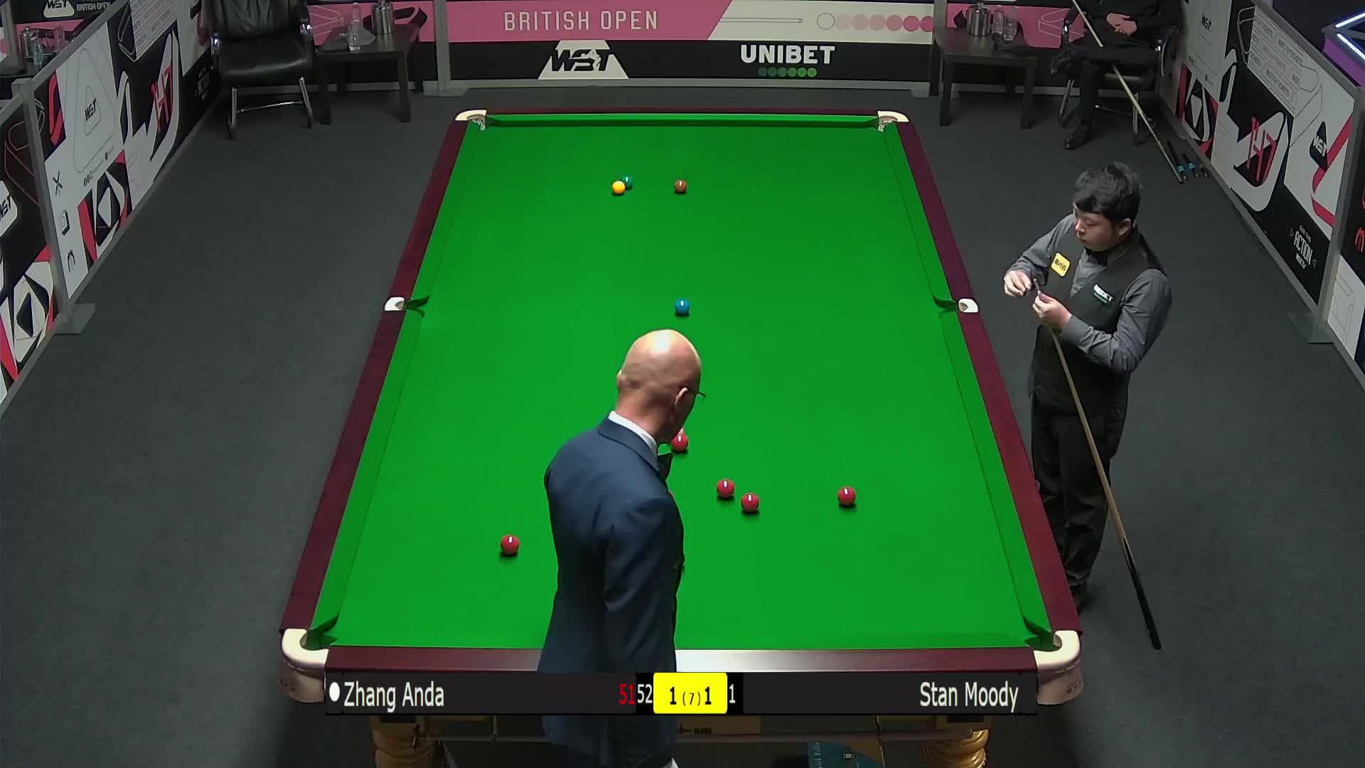 退役球星转型：伊布收购AC米兰股份