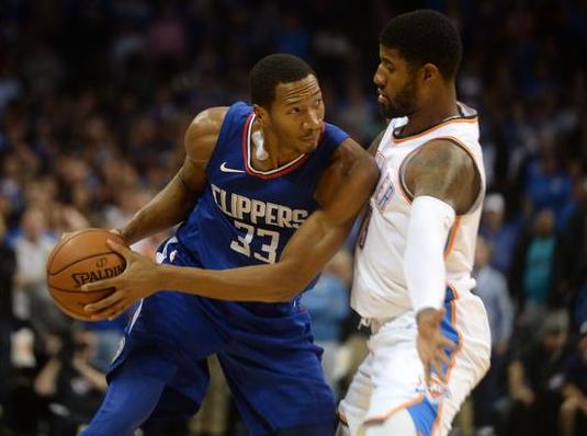 由资深球员 由资深球员