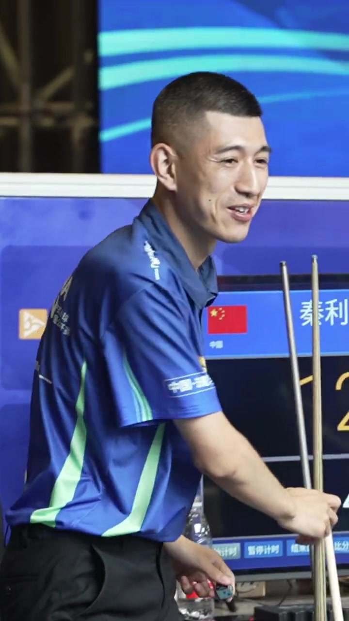 将功劳归于 将功劳归于